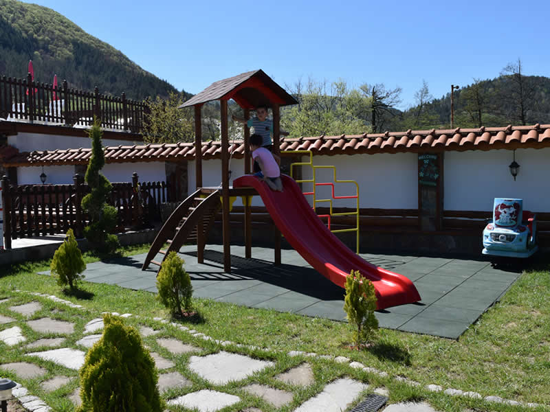 Hotel Rodopski Rai village of Smilyan